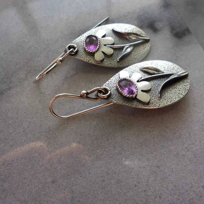 Vintage earrings featuring 3D floral designs Jula Jewelry