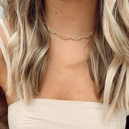 Elegant Archen Chain Necklace Jula Jewelry