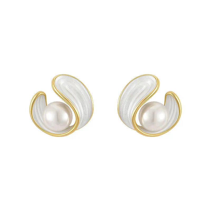 Luxurious white opal earrings adorned with pearls set in gold Jula Jewelry