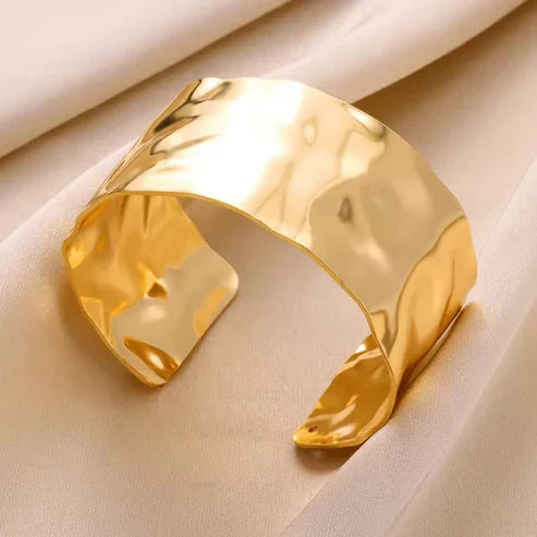 Open Gold Bracelet Jula Jewelry