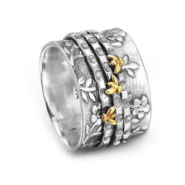 Petite Bee Blossom Ring. Jula Jewelry