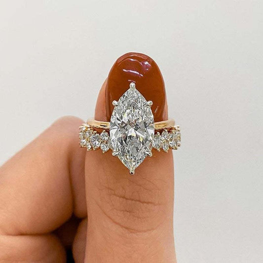 Luxurious Marquise Diamond Ring Set in Gold Jula Jewelry