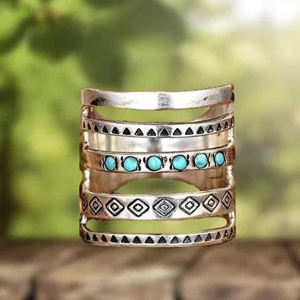 Bohemian Cut-out Ring with Engraved Turquoise Jula Jewelry