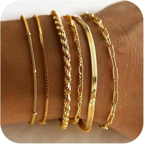 Isabella Vernetta bangle collection Jula Jewelry