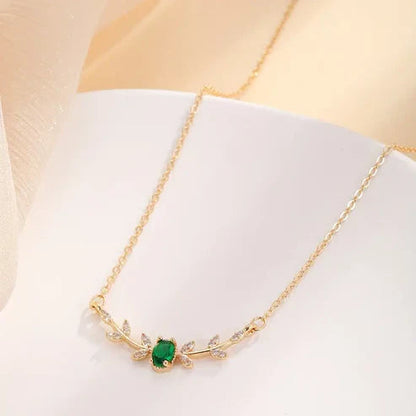 Amira Valmorin Pendant Necklace. Jula Jewelry