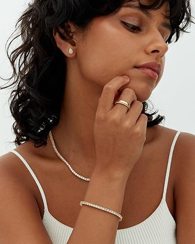 Tennis wristlet Jula Jewelry
