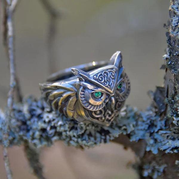 Emerald Owl Ring Jula Jewelry