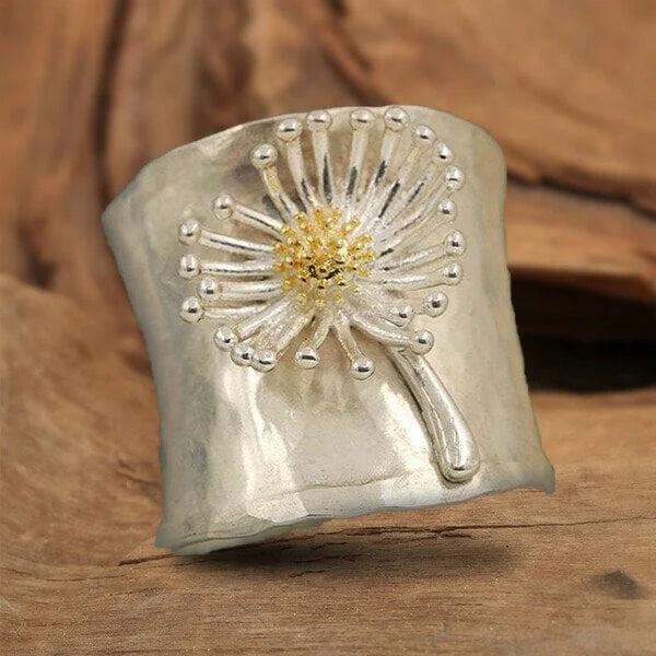 Blooming Daisy Broad Band Ring Jula Jewelry