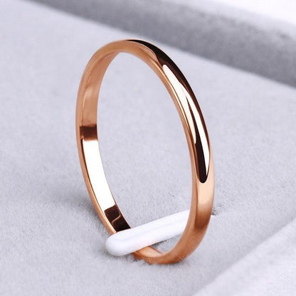 Simple ring crafted from gold and silver Jula Jewelry