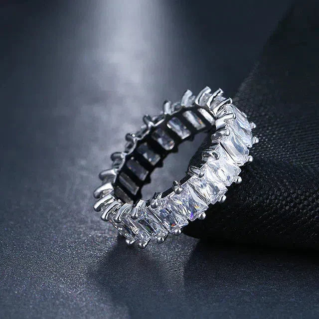 Luxurious Zirconia Band in Gold and Silver Jula Jewelry
