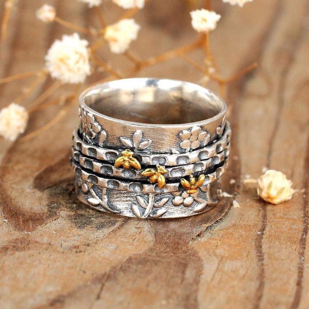 Petite Bee Blossom Ring. Jula Jewelry