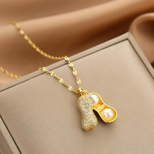 Chrysalis Pendant with Pearls in Gold Jula Jewelry