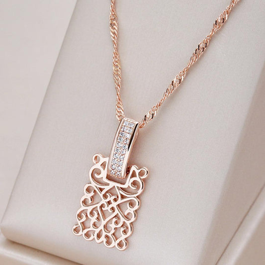 Elegant Golden Mandala Pendant Necklace Jula Jewelry