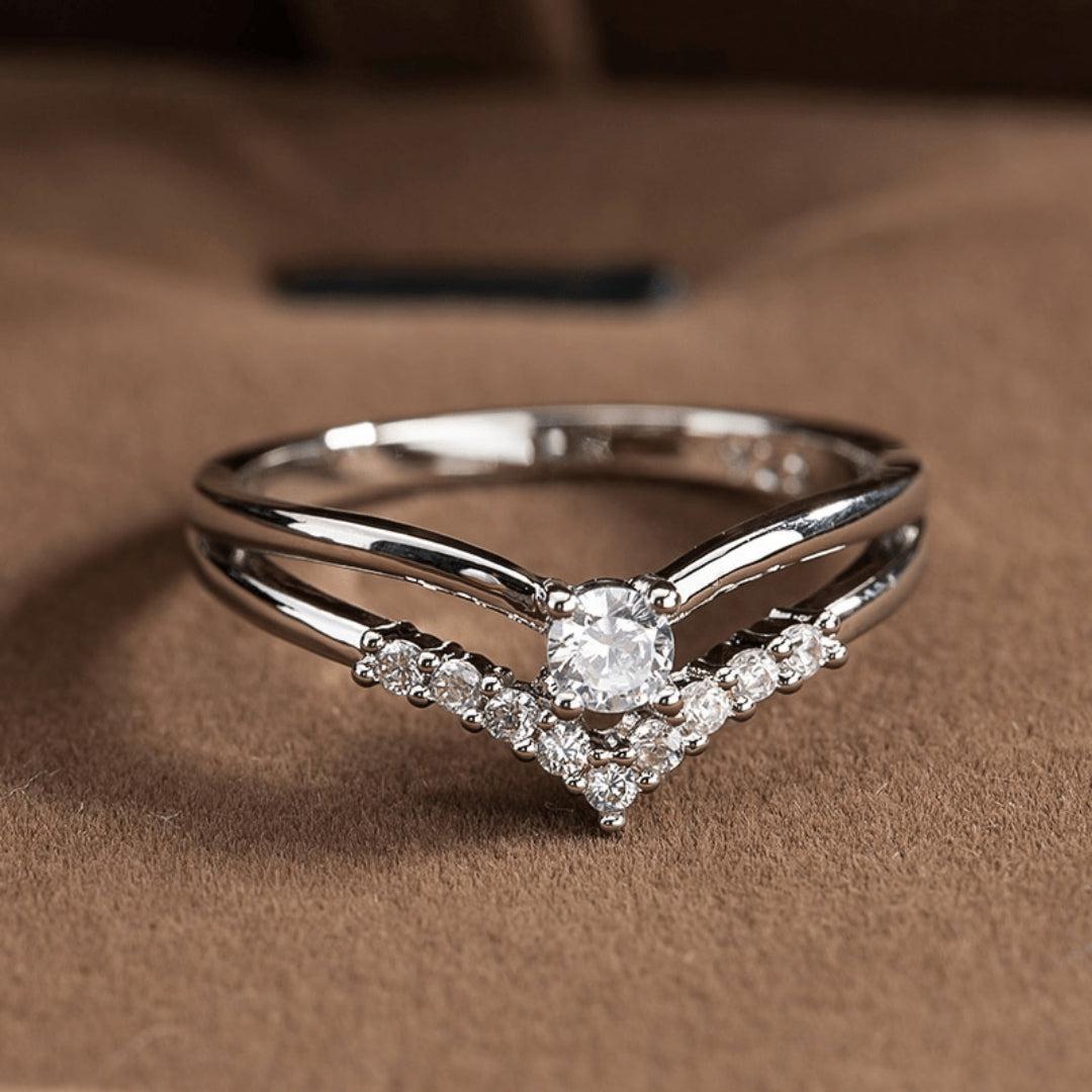 Elegant Sterling Silver Ring Jula Jewelry