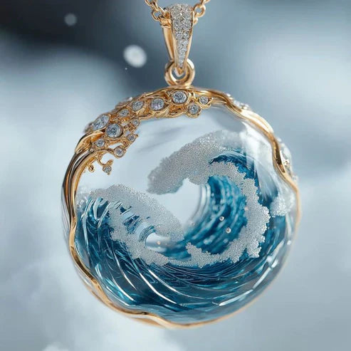Elegant Ocean Gilded Necklace Jula Jewelry