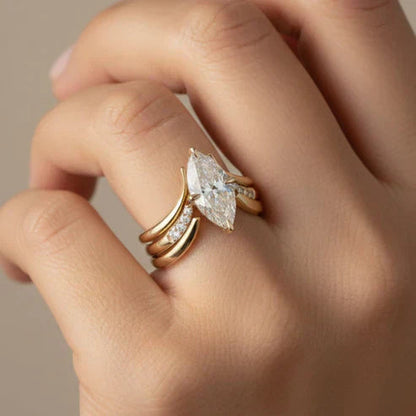 Golden Crown Ring Jula Jewelry