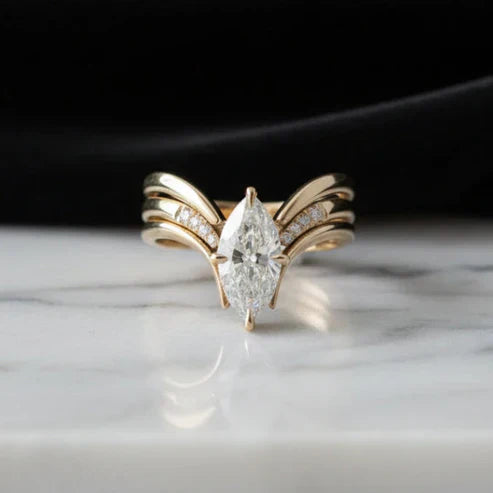 Golden Crown Ring Jula Jewelry