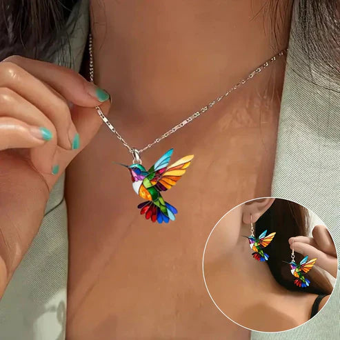 Beautiful Hummingbird Pendant with Bonus Earrings Jula Jewelry