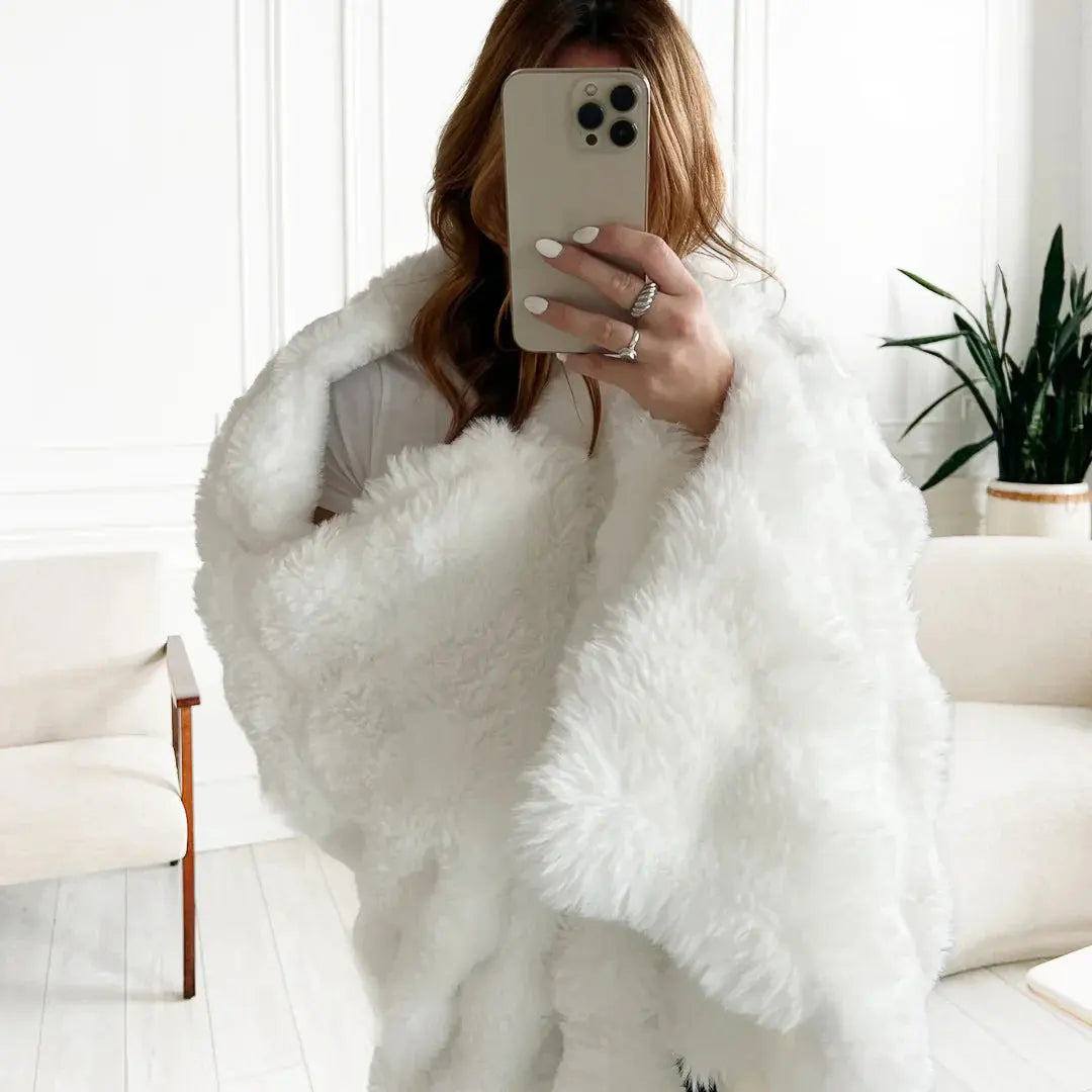 Cozy Blanket Soft Warm Rabbit Fleece Throw for Home Decor SleepingPillow