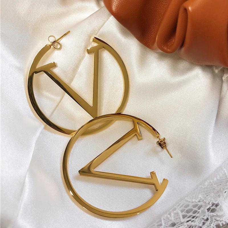 Punk V Earrings in Golden Jula Jewelry