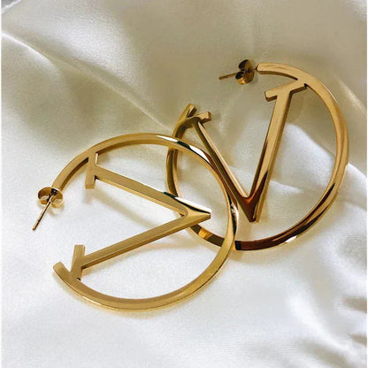 Punk V Earrings in Golden Jula Jewelry