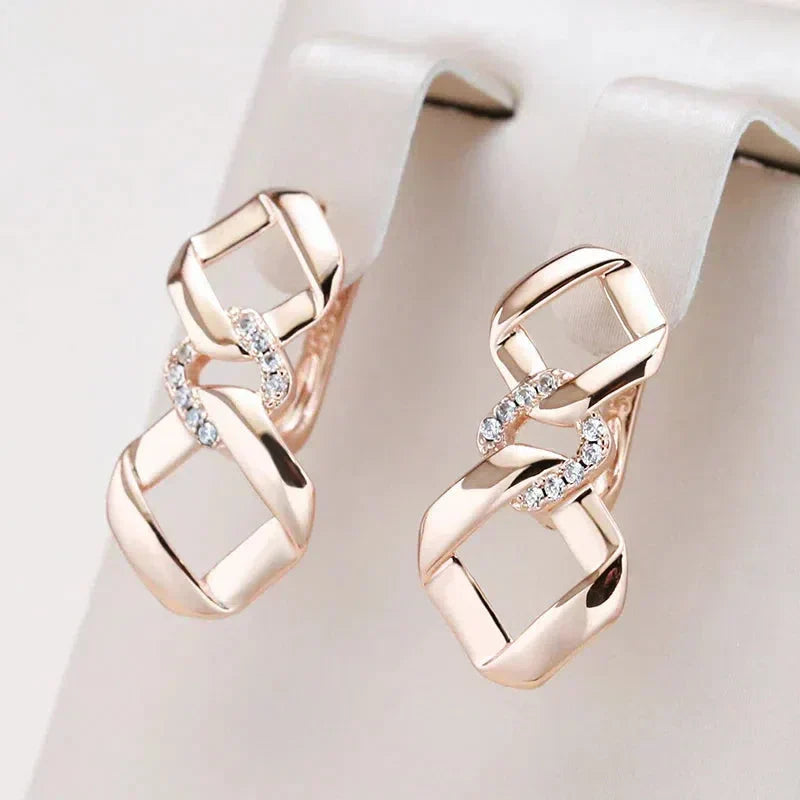 Elegant Gold Earrings with Zirconia and Knotted Design Jula Jewelry