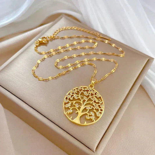 Roots of Life Pendant in Gold Jula Jewelry
