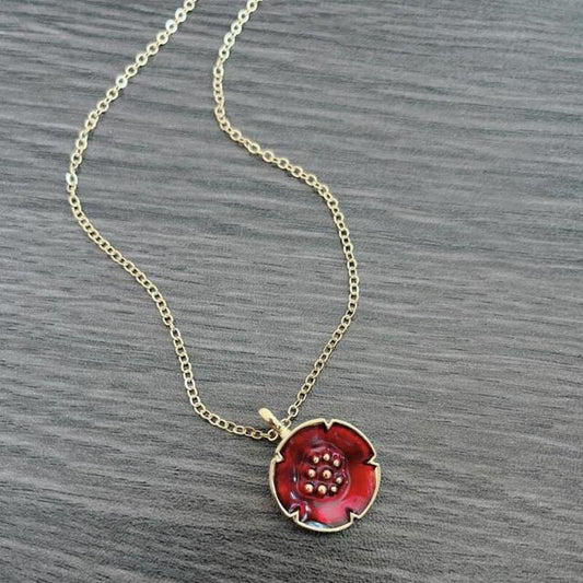 Golden Vintage Necklace in Red Jula Jewelry