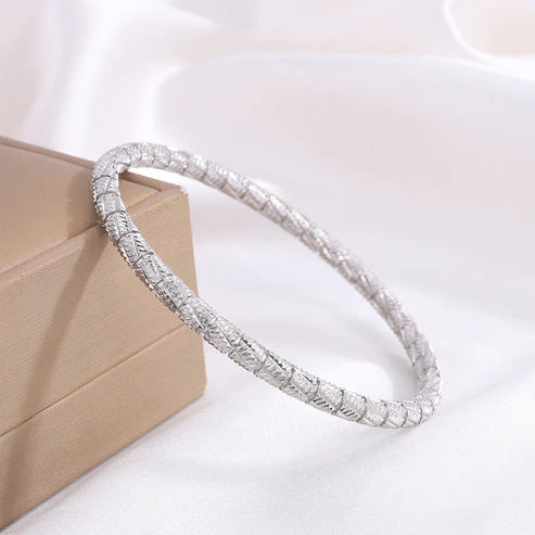 Isavetta Bruni Bangle. Jula Jewelry