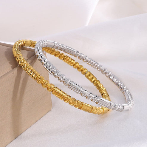 Isavetta Bruni Bangle. Jula Jewelry