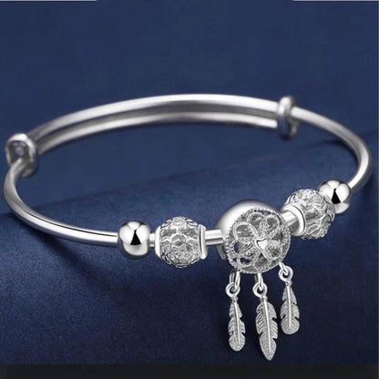 Adjustable bracelet with three leaf charms made of 925 sterling silver Jula Jewelry