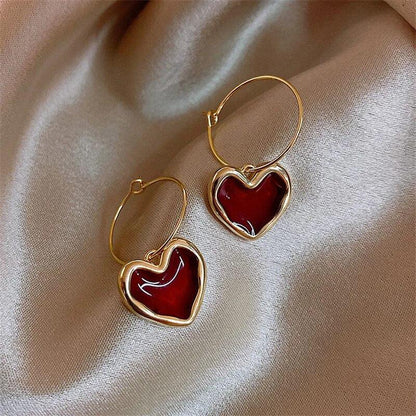 Gold heart earrings Jula Jewelry