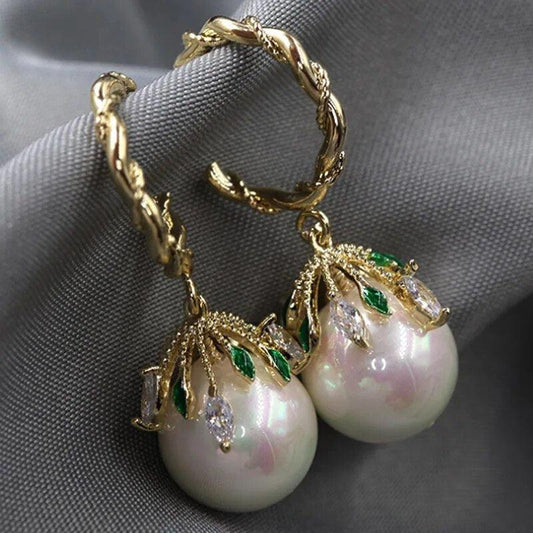 Malia Graceful Pearl Earrings Jula Jewelry