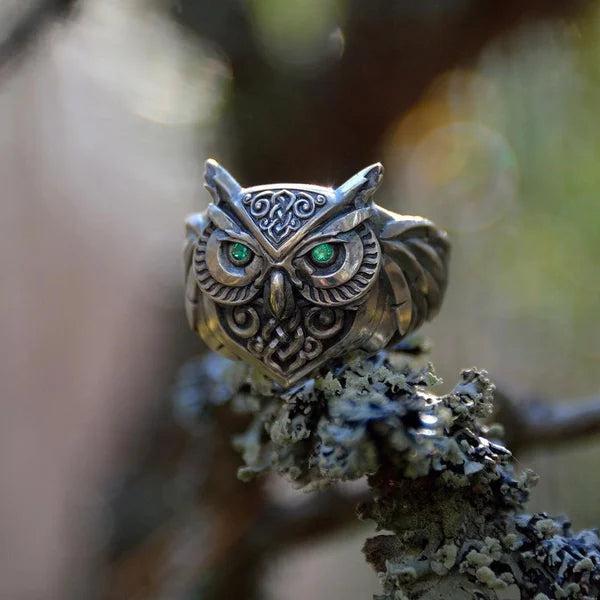 Emerald Owl Ring Jula Jewelry