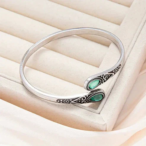 Esmeralda Devereux Bangle Jula Jewelry