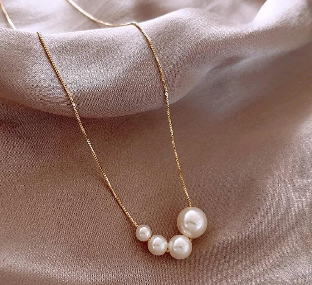 Gold freshwater pearl choker necklace Jula Jewelry