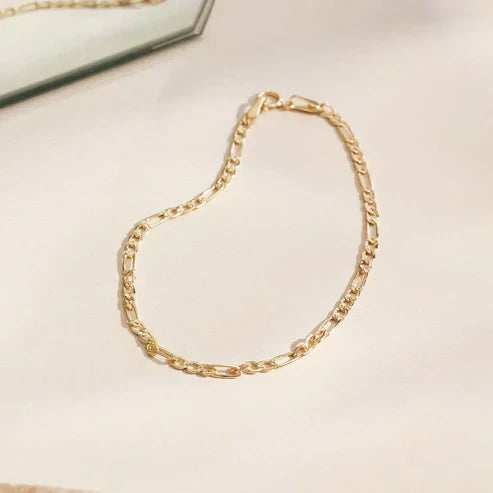 Neris Elaine Bracelet. Jula Jewelry