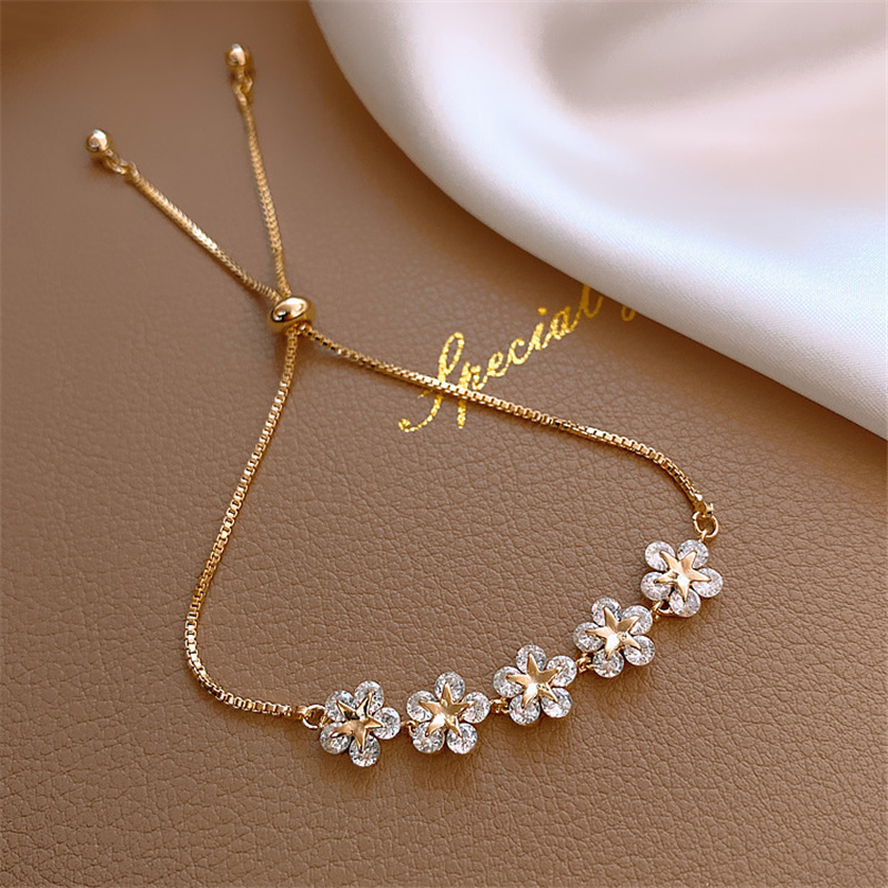 Gold Crystal Daisy Bracelet Jula Jewelry