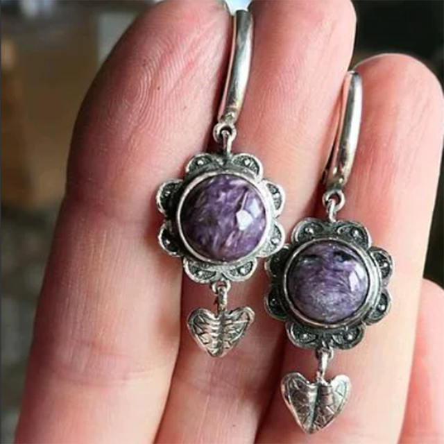 Vintage earrings featuring amethyst stones Jula Jewelry