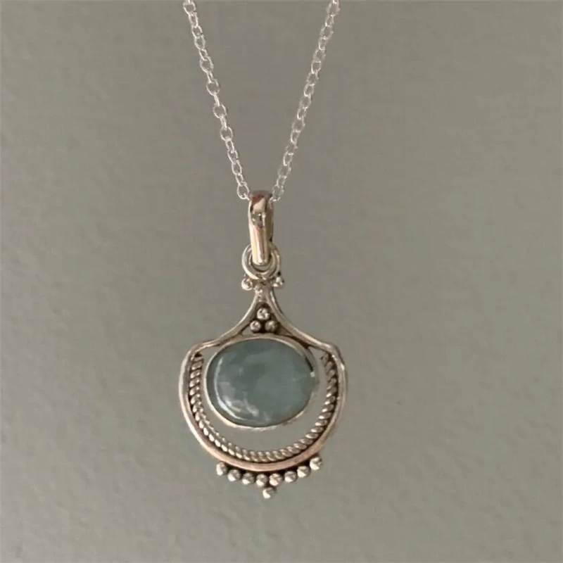 Vintage Green Gem Necklace Jula Jewelry