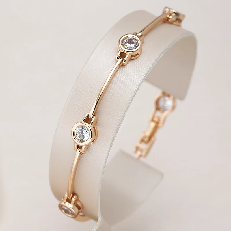 Elegant gold bracelet with zirconias Jula Jewelry