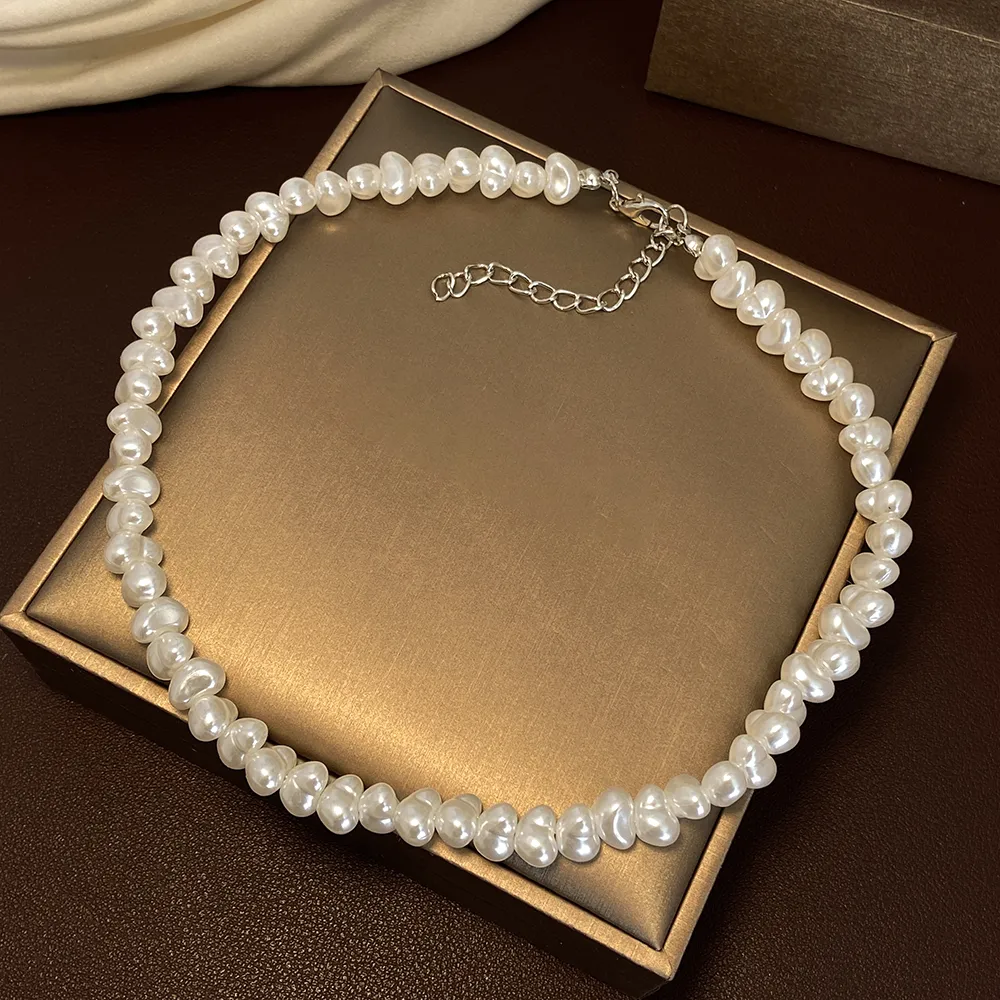 Elegant Pearl Pendant Jula Jewelry