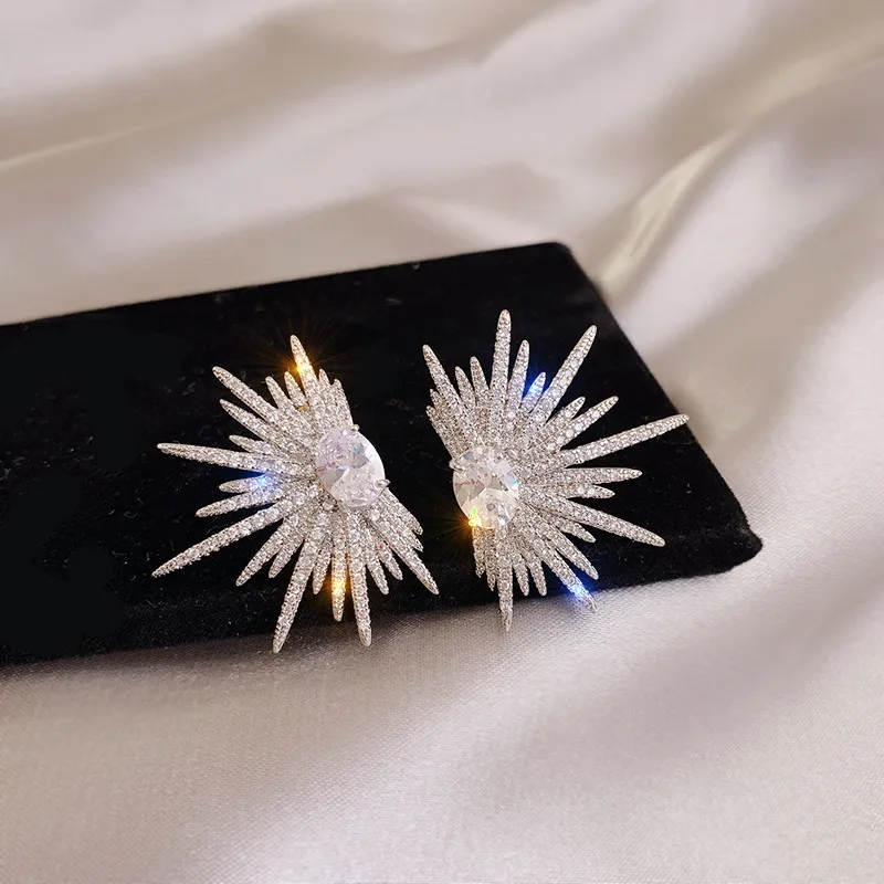 Elegant, fluffy, and lustrous earrings Jula Jewelry