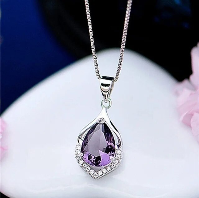 Elegant pendant with purple crystal Jula Jewelry