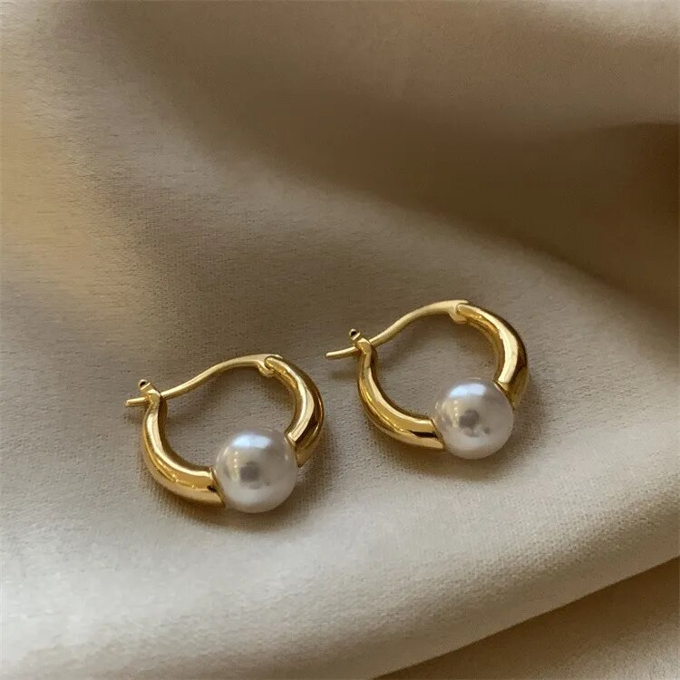 Elegant Gold Pearl Studs Jula Jewelry