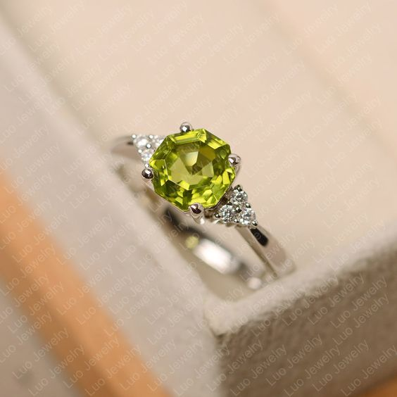 Silver Olive Crystal Ring Jula Jewelry