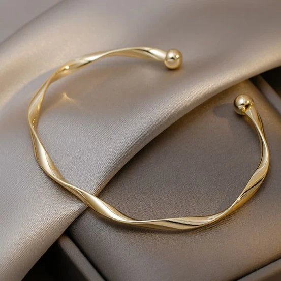 Elegant Gold Open Bangle Bracelet Jula Jewelry