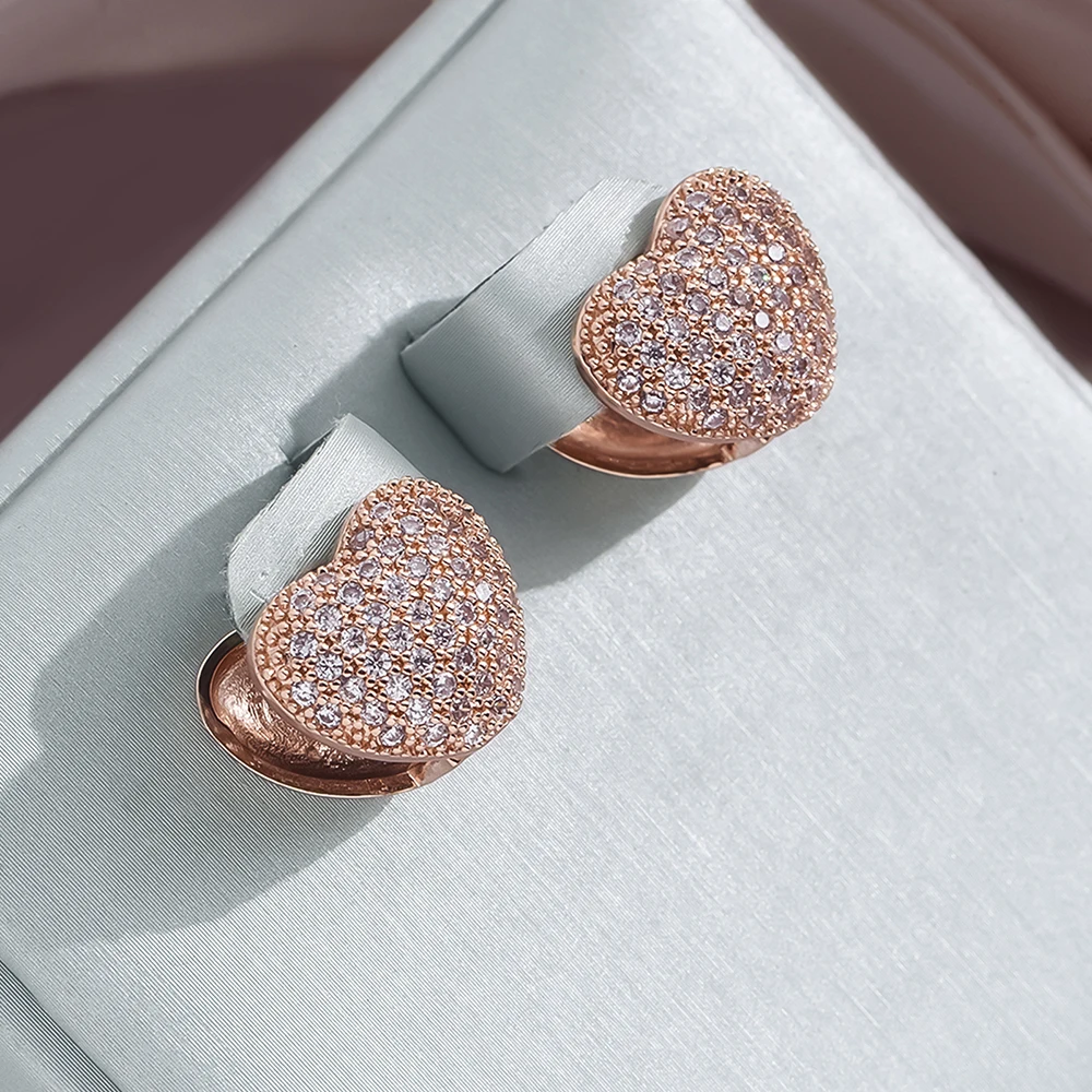 Elegant gold-toned heart earrings Jula Jewelry