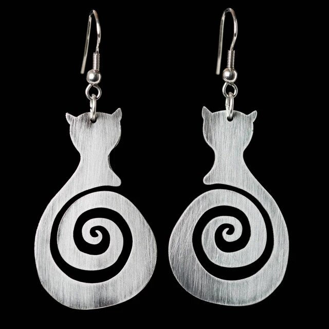 Vintage Twisted Cat Earrings Jula Jewelry