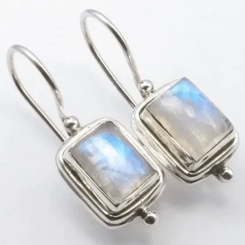 Beatrice - Vintage square stone earrings with moonstone Jula Jewelry